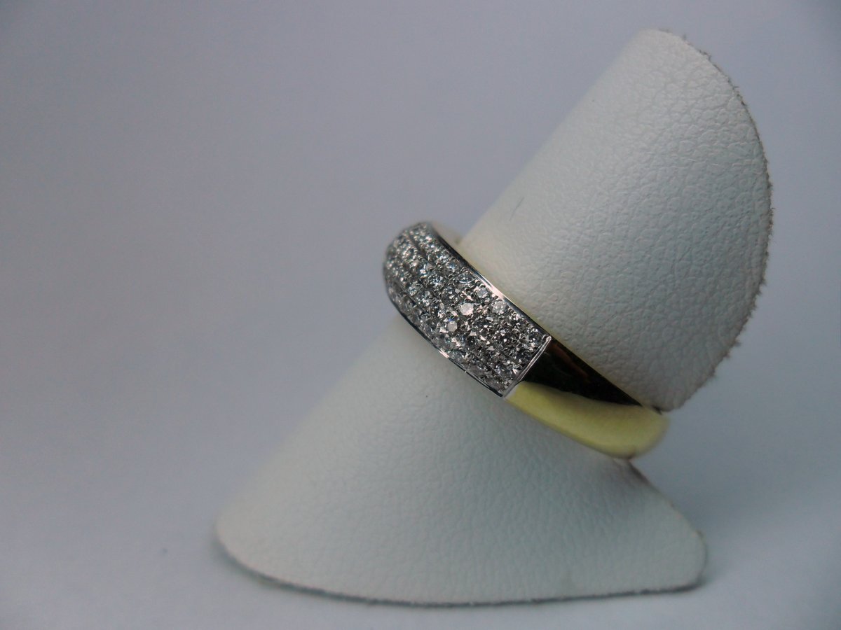 Sphere pavé ring 4 rows